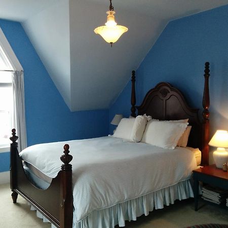 Fairmont House Bed & Breakfast Mahone Bay Δωμάτιο φωτογραφία